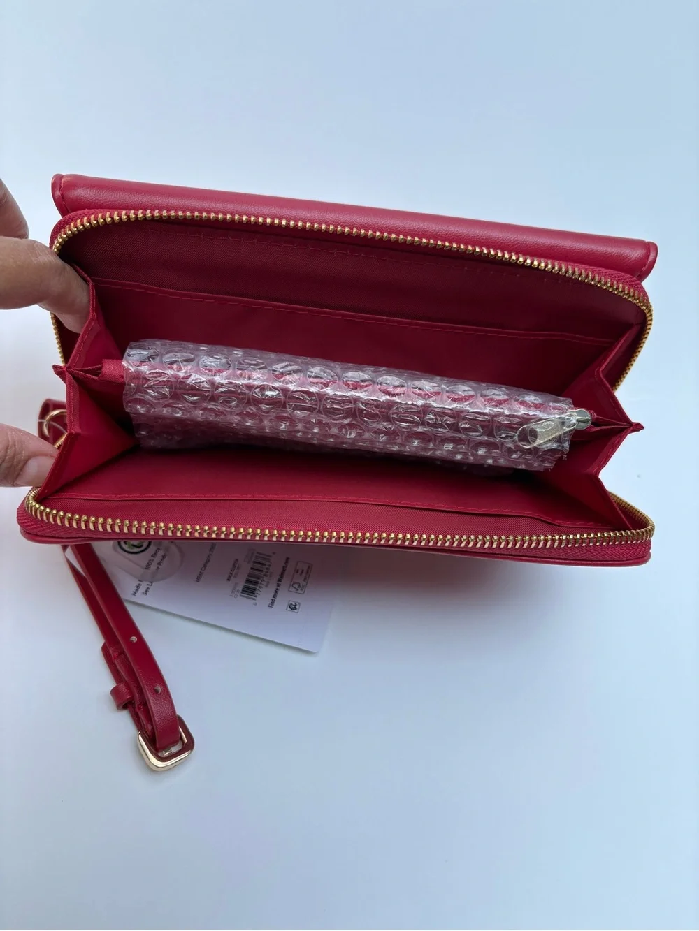 Time and Tru Red Wristlet Clutch wallet/ women’s wallet new